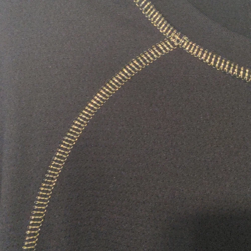 Sports Illustrated Men's Long Sleeve Black Tee. Size XXL NWOT - Picture 3 of 7